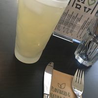 Hausgetränk Zitrone Limette at My Heart Beats Vegan in Karlsruhe