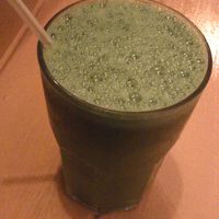 green juice (pura vida) at Vaikuntha Resto in Salta