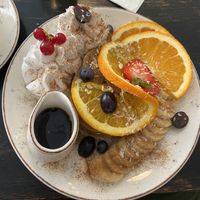 Maple and cinnamon pancakes - exquisite! 🥰  at Fern & Fika in Stockholm