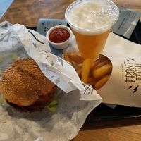  at Front Food in Linz