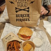 Cheese burger sweet potato fries and one nugget? at Front Food in Linz