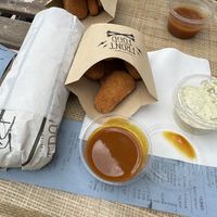 Nuggets and golden curry sauce  at Front Food in Linz