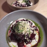 Bieten met knoflook en munt  at GYS - Voorstraat in Utrecht