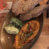 Bread with dips at GYS - Voorstraat in Utrecht