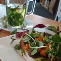 Sandwich with tempeh and avocado at GYS - Voorstraat in Utrecht