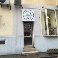 Front door at Vegan Pizza in Warsaw