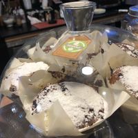 Vegan muffins at Marcopolo Freelife in Ushuaia