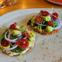 Raw Pizza at Vege Rama in West End