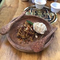 Vegan apple crumble and vegan gelato at Co.ConAmor in Tulum