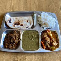 Naan with spicy cauliflower, curry dhal and chana masala 🌶  at Thali - Dunajska in Bratislava