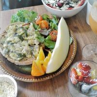 Savoury menu and acai bowl at Lotta Love in Malmo