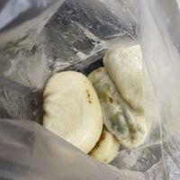   at Shàng Dǐng HuángJiā 上頂皇家 - Main Station in Taipei