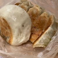   at Shàng Dǐng HuángJiā 上頂皇家 - Main Station in Taipei