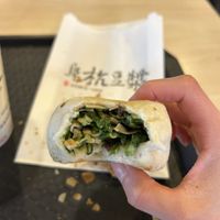 The cabbage bun  at Shàng Dǐng HuángJiā 上頂皇家 - Main Station in Taipei