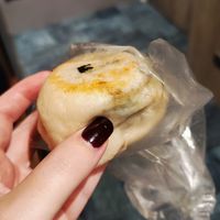 Cabbage bun at Shàng Dǐng HuángJiā 上頂皇家 - Main Station in Taipei