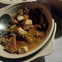 tofu with pasta mushrooms and veggies at O Lugar do Capitao in Viseu