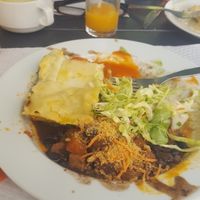 some food of the buffet at Gengibre E Canela in Faro