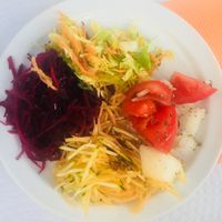 Variety of salads at Gengibre E Canela in Faro