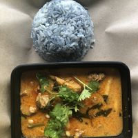 red thai curry and rice $5.50 👍🏻👍🏻 at iVege 爱心素 in Central Singapore