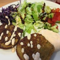 vegan patty & salad at Veganatural in Giessen
