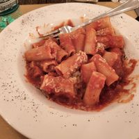 Fusilli all'amatriciana Vegani. Ottimi! #Veganuary at Origano Trevi in Rome