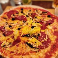 Capricossa pizza at Origano Trevi in Rome