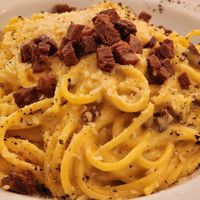 Spaghetti carbonara with crunchy speck bits at Origano Trevi in Rome