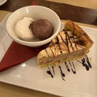 vegan apple cake with soy ice cream  at Origano Trevi in Rome