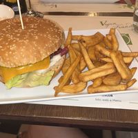Vegan Cheeseburger   at Origano Trevi in Rome