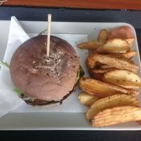Crispy spinash burger at Black Mamba Burgers and Records in Porto