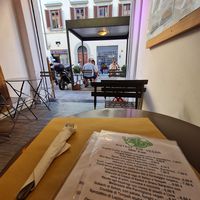 Outdoor tables at Il Vegano Bistrot in Florence