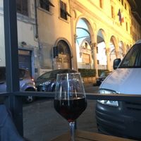 has a street terrace at Il Vegano Bistrot in Florence