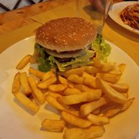 Burger at Il Vegano Bistrot in Florence