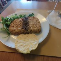 Crumble di tempeh at Il Vegano Bistrot in Florence