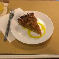 Apple cake at Il Vegano Bistrot in Florence