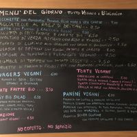 Menu in Italian at Il Vegano Bistrot in Florence