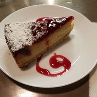 Rasberry cheesecake at Il Vegano Bistrot in Florence