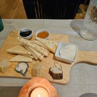 Basic cheese platter at Amaranto in Ravenna