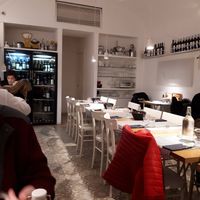 The eating area at l'Etto in Naples