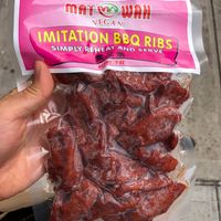 Vegan bbq ribs at Lily's Vegan Pantry in New York City