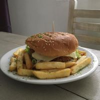 Hamburguesa de quinoa at Namaste in Bucaramanga