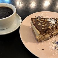 Peanut butter caramel cake at Vegan Inspiratsioon in Tallinn