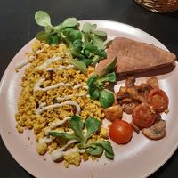 Tofu scramble at Vegan Inspiratsioon in Tallinn