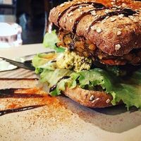 Everything nice and all things spice burger at Vegan Inspiratsioon in Tallinn