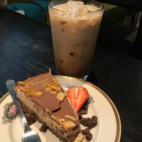 Iced coffee with peanutbutter and caramel cake.  at Vegan Inspiratsioon in Tallinn