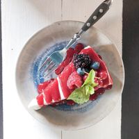 White “noncheesecake” at Romeow Cat Bistrot in Rome