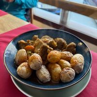 Seitan con patatas  at Estacion Quimera in Malaga