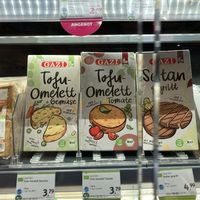   at denn's Biomarkt - Wehrhahn in Dusseldorf