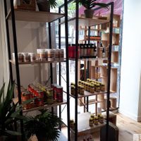 Vitamine B12 at Veganie in Paris