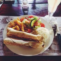 baleada hondureña, vegan at ViaVia in Leon